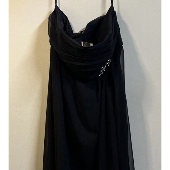Modern Maids Collection Women's Long Dress Size 18 Black Strapless Prom Gown - Picture 1 of 12
